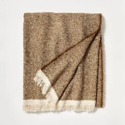 Herringbone Frayed Edges Throw Blanket - Threshold™ Designed With Studio McGee 8 Herringbone Frayed Edges Throw Blanket - Threshold™ Designed With Studio McGee -Beauty House GUEST 42c9f33b f230 4f6c ac0e bec2802f98fa