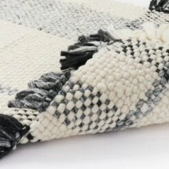 Laurelhurst Indoor/Outdoor Plaid Rug Black/White - Threshold™ Designed With Studio McGee -Beauty House GUEST 47457b71 5c9b 42df 87fc 530893609812