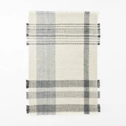 Laurelhurst Indoor/Outdoor Plaid Rug Black/White - Threshold™ Designed With Studio McGee -Beauty House GUEST f399b605 bcef 4104 8333 f7d9f5288045