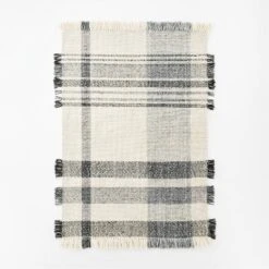 Laurelhurst Indoor/Outdoor Plaid Rug Black/White - Threshold™ Designed With Studio McGee -Beauty House GUEST f44c5e5d 51f2 4640 8c5a e9280099a73d