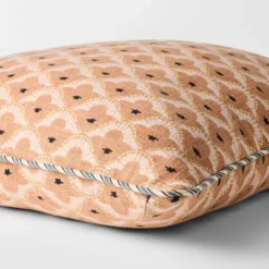 Square Geo Pattern With Striped Piping Peach - Threshold™ Design With Studio McGee 5 Square Geo Pattern With Striped Piping Peach - Threshold™ Design With Studio McGee -Beauty House GUEST fe5e0fb6 5a7b 4bca 82d3 40d32441c02f